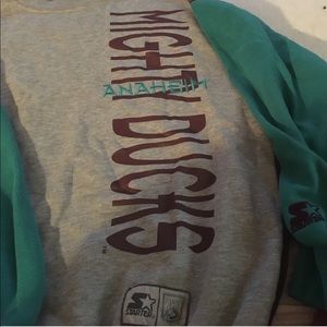 90s vintage Mighty Ducks Sweatshirt.